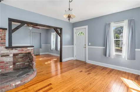 509 School Street North Kingstown RI 02852