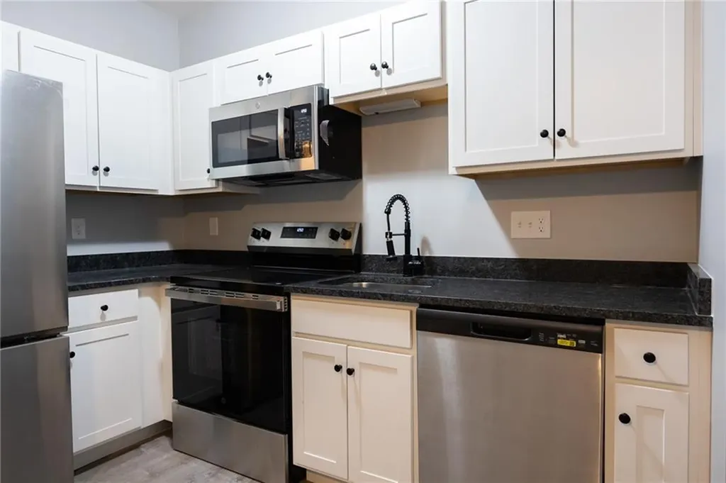 6899 Post Road North Kingstown RI 02852