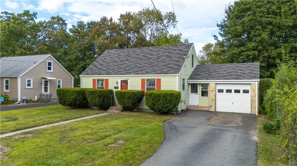 396 Elm Street Warwick RI 02888