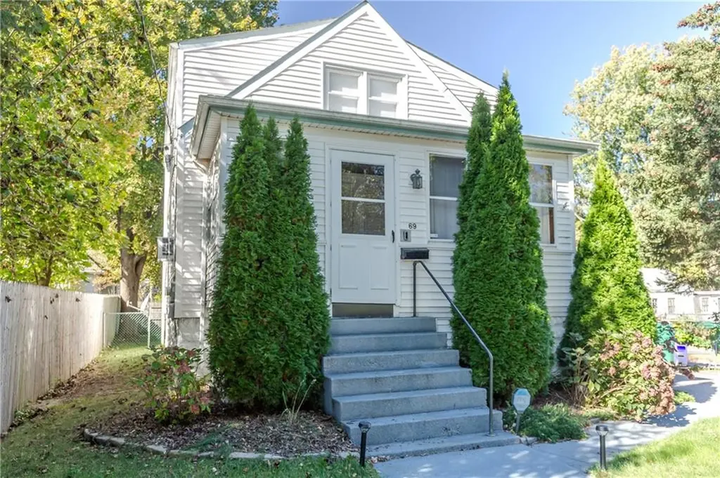 69 Steele Avenue Warwick RI 02889