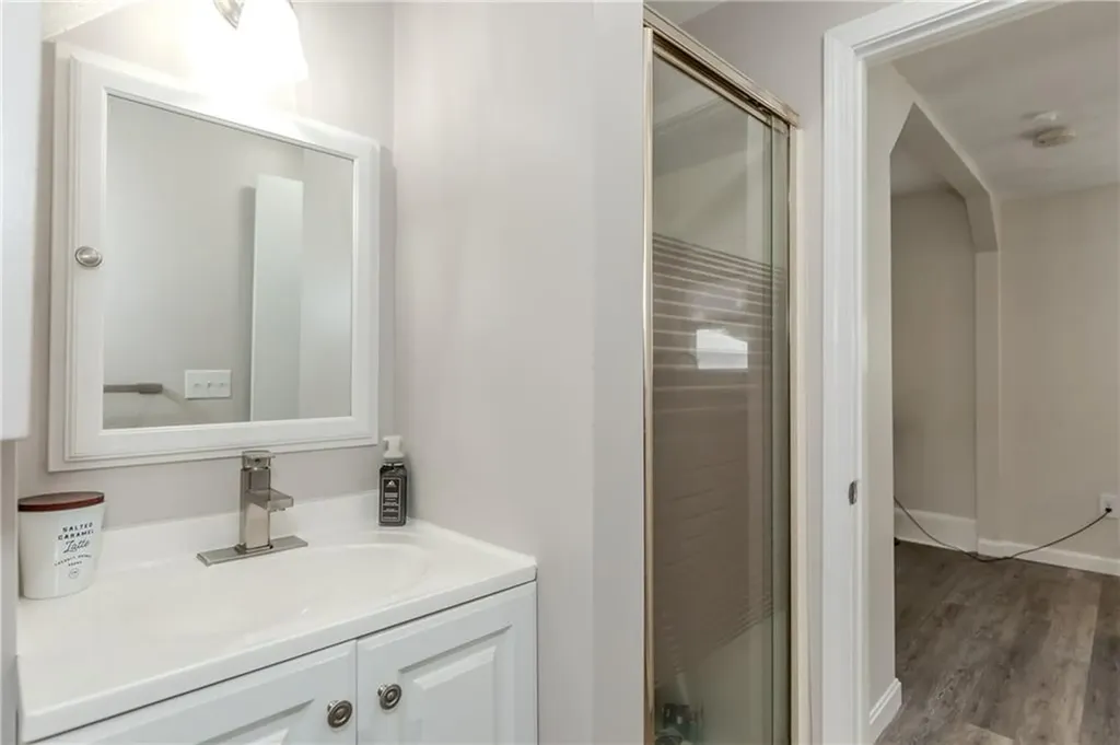 69 Steele Avenue Warwick RI 02889