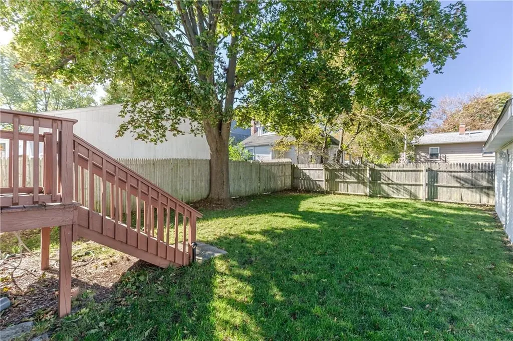 69 Steele Avenue Warwick RI 02889