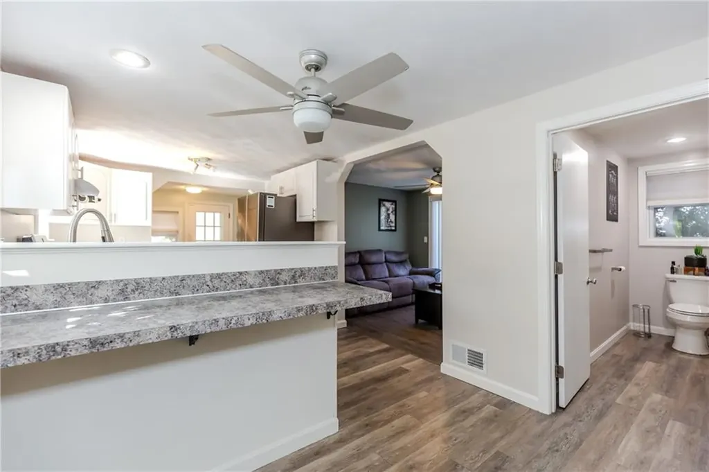 69 Steele Avenue Warwick RI 02889