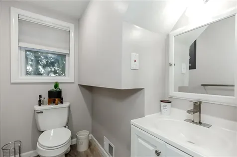 69 Steele Avenue Warwick RI 02889