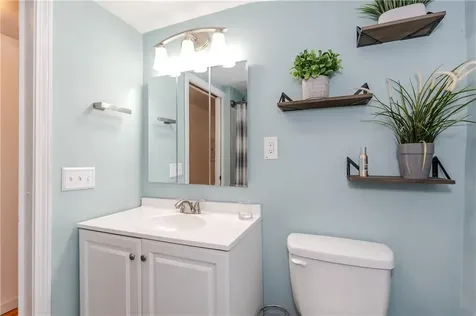 69 Steele Avenue Warwick RI 02889