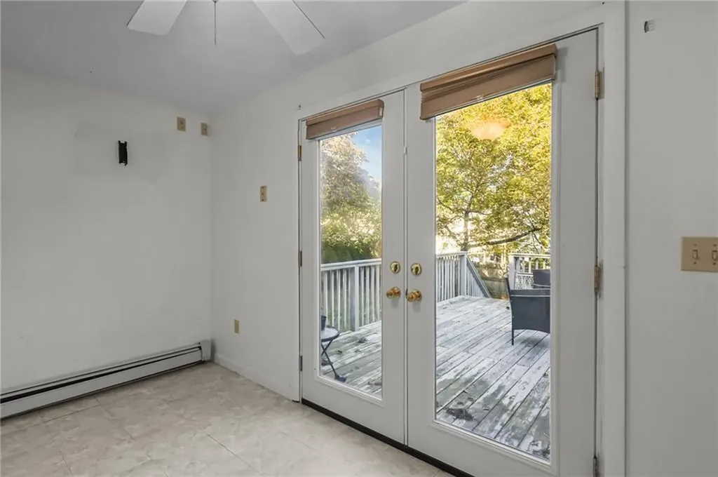 68 Pearl Avenue North Providence RI 02904