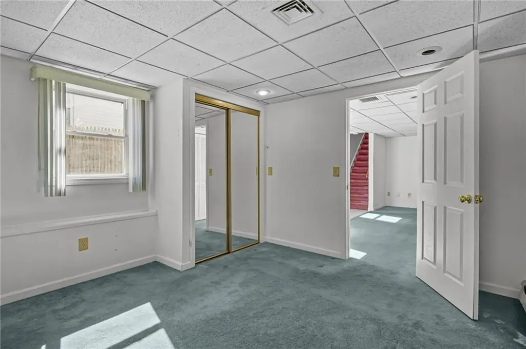 68 Pearl Avenue North Providence RI 02904