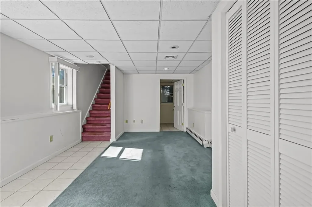 68 Pearl Avenue North Providence RI 02904