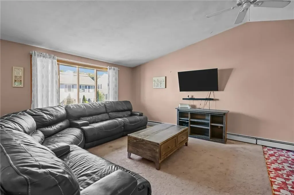 68 Pearl Avenue North Providence RI 02904