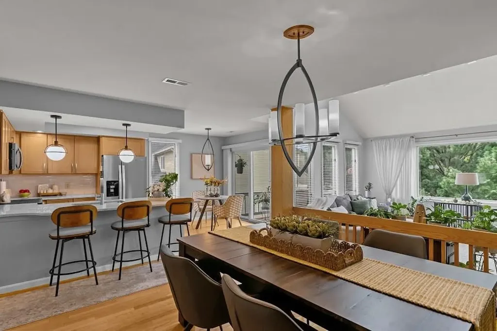 78 Valley Green Court North Providence RI 02904