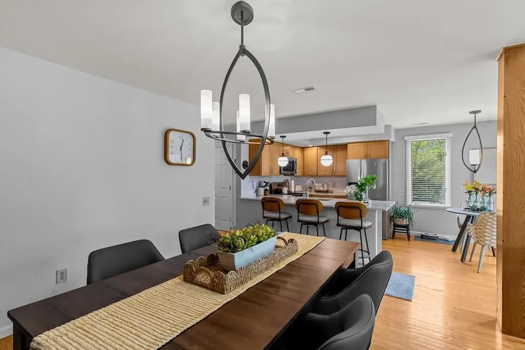 78 Valley Green Court North Providence RI 02904