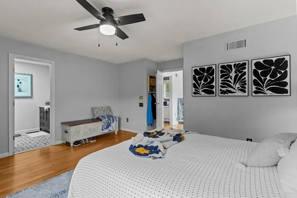 78 Valley Green Court North Providence RI 02904