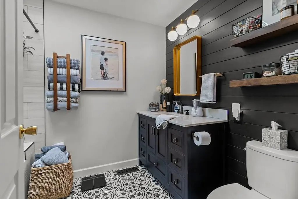 78 Valley Green Court North Providence RI 02904