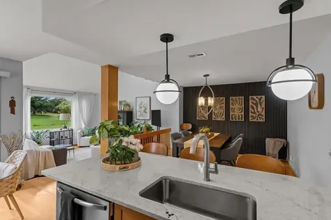 78 Valley Green Court North Providence RI 02904