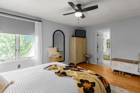 78 Valley Green Court North Providence RI 02904