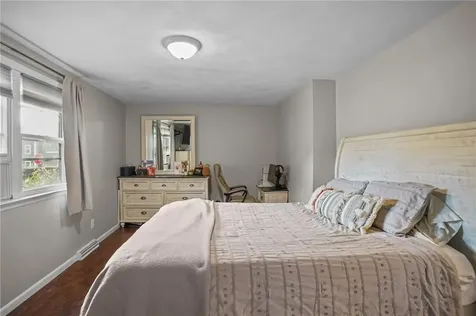 15 Obadiah Avenue Warwick RI 02889