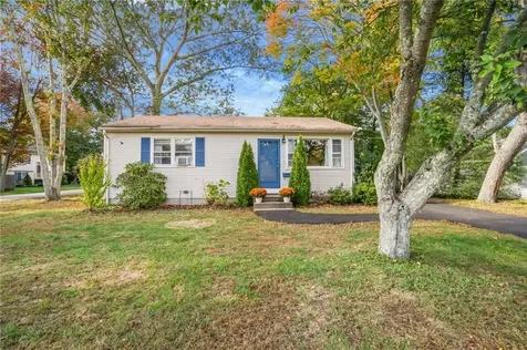 15 Obadiah Avenue Warwick RI 02889