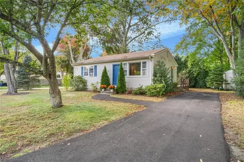 15 Obadiah Avenue Warwick RI 02889