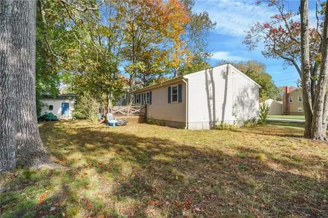 15 Obadiah Avenue Warwick RI 02889