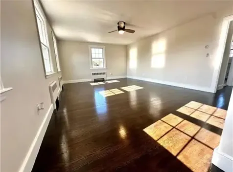 426 Metacom Avenue Bristol RI 02809