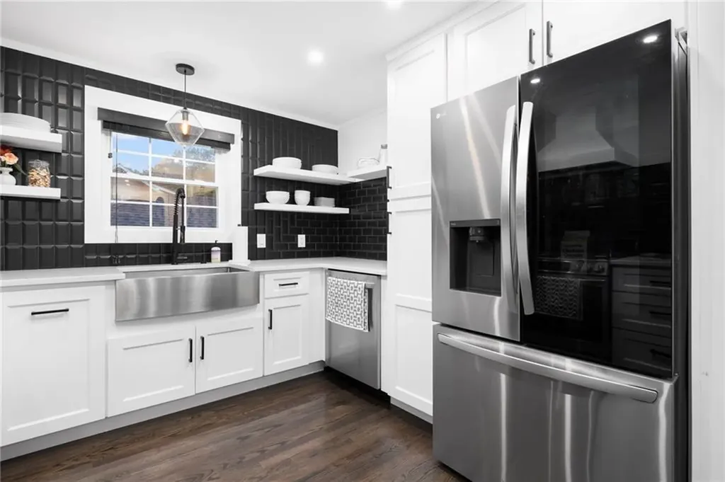 104 Wilcox Avenue Pawtucket RI 02860