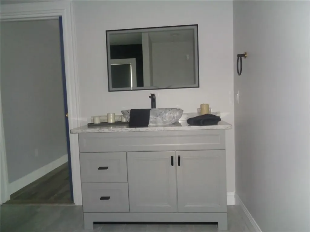 176 Vernon Street Warwick RI 02889