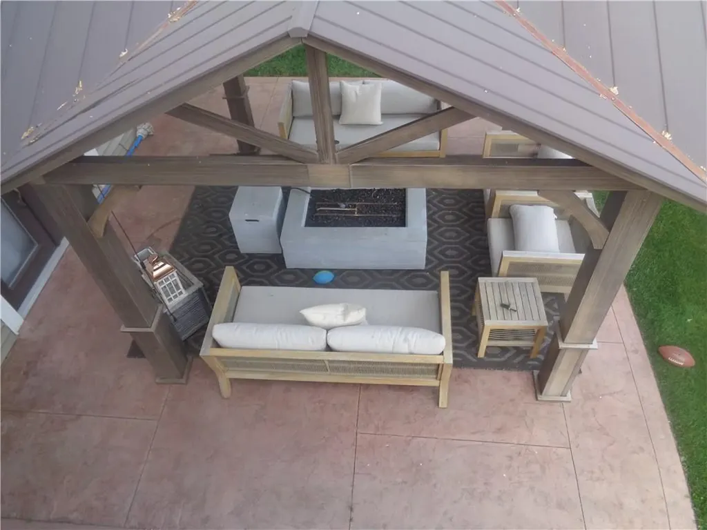 176 Vernon Street Warwick RI 02889