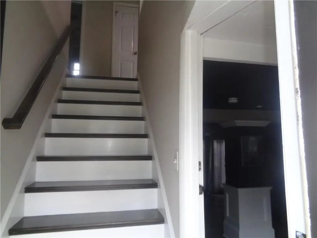 176 Vernon Street Warwick RI 02889