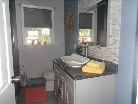 176 Vernon Street Warwick RI 02889