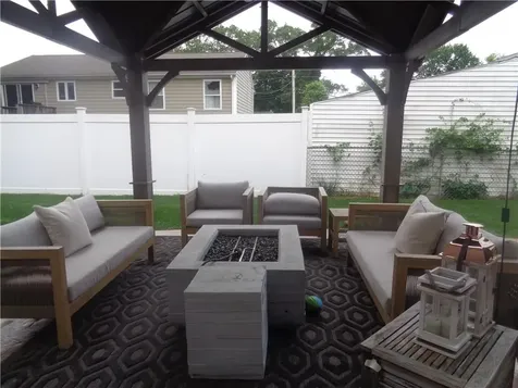 176 Vernon Street Warwick RI 02889