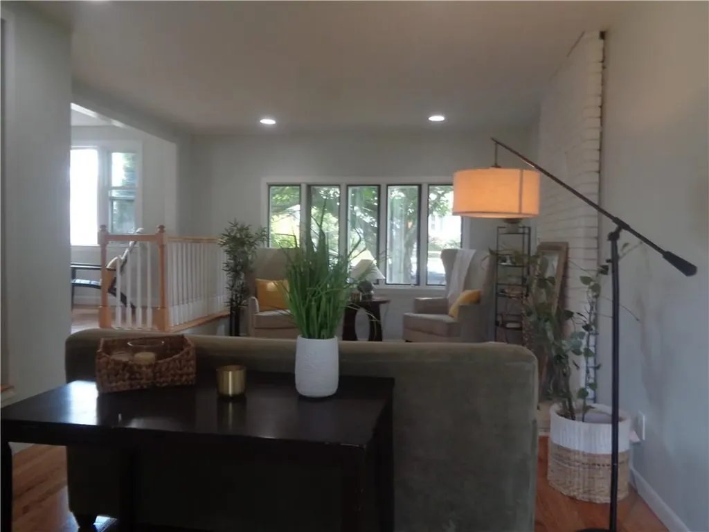 155 Lewiston Street Warwick RI 02889