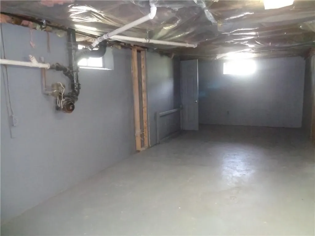 155 Lewiston Street Warwick RI 02889