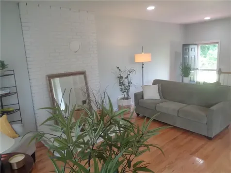 155 Lewiston Street Warwick RI 02889