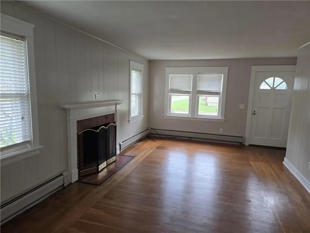 37 George Arden Avenue Warwick RI 02886