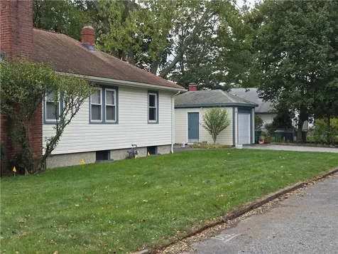 37 George Arden Avenue Warwick RI 02886