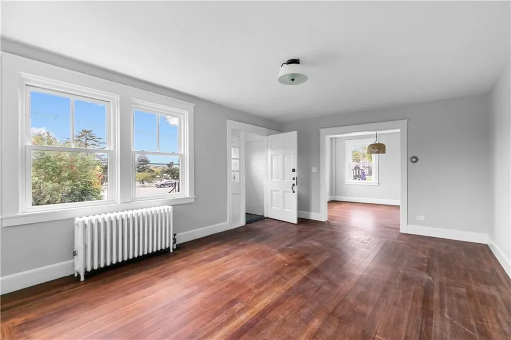 1330 West Main Road Portsmouth RI 02871