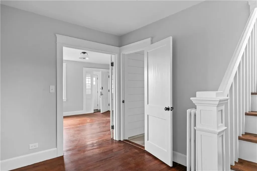 1330 West Main Road Portsmouth RI 02871