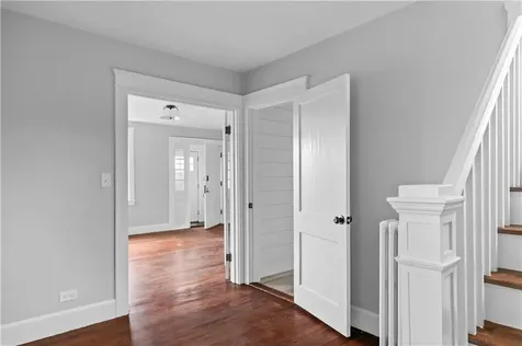 1330 West Main Road Portsmouth RI 02871