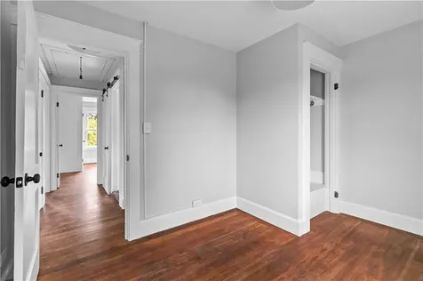 1330 West Main Road Portsmouth RI 02871