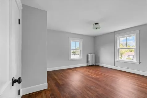 1330 West Main Road Portsmouth RI 02871