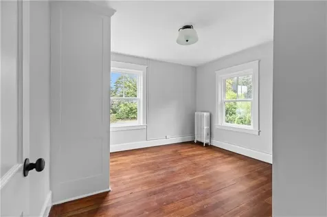 1330 West Main Road Portsmouth RI 02871