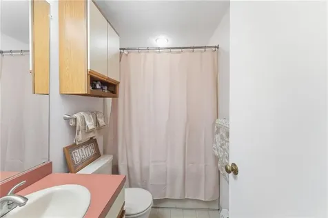 482 Bulgarmarsh Road Tiverton RI 02878