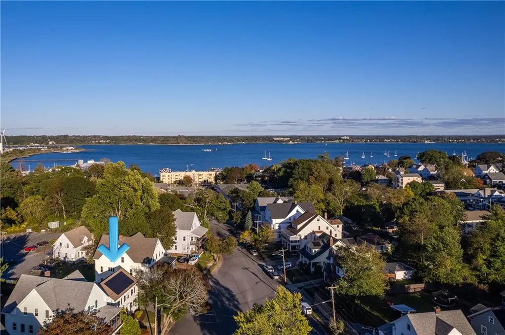 15 Wheeler Avenue Cranston RI 02905