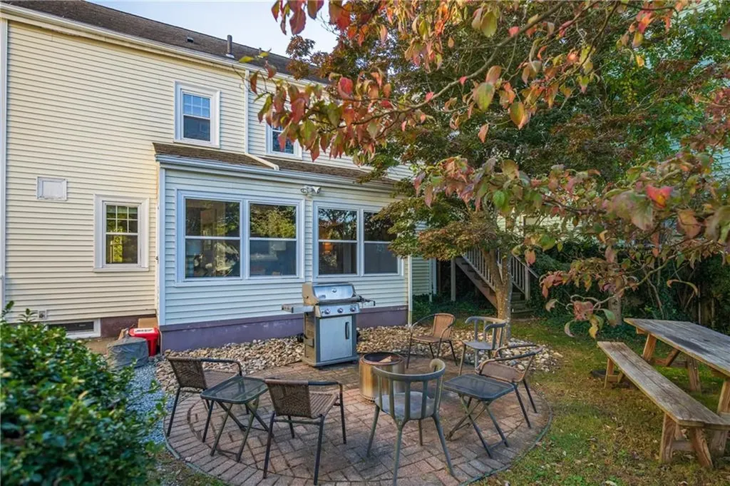 15 Wheeler Avenue Cranston RI 02905