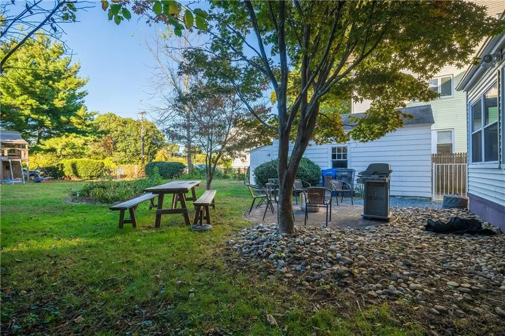 15 Wheeler Avenue Cranston RI 02905