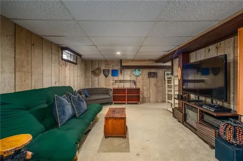 15 Wheeler Avenue Cranston RI 02905