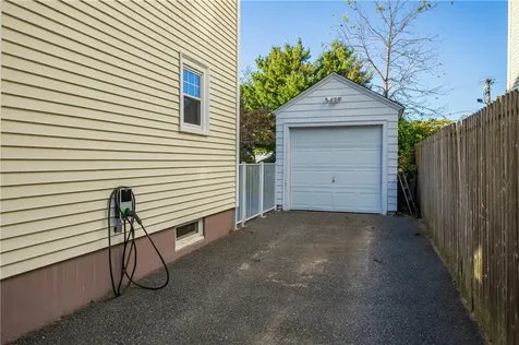 15 Wheeler Avenue Cranston RI 02905