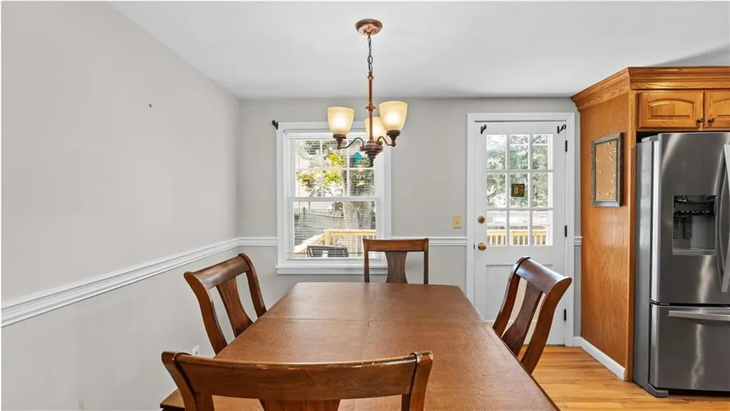 107 Viceroy Road Warwick RI 02886