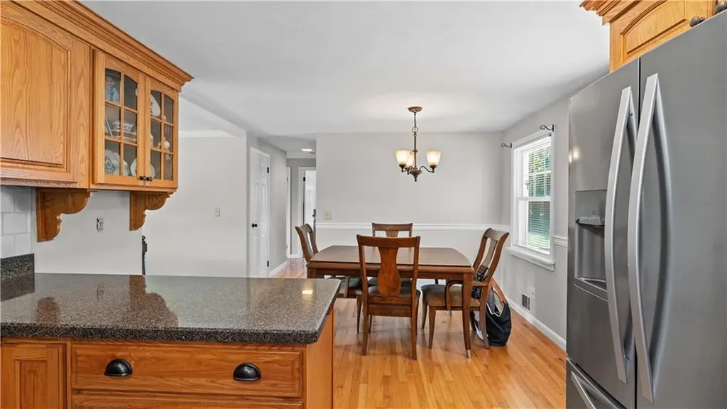 107 Viceroy Road Warwick RI 02886