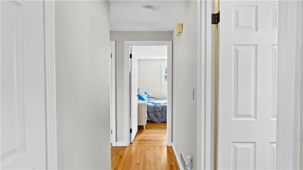 107 Viceroy Road Warwick RI 02886